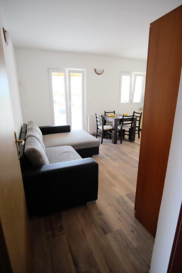 Apartmani Svemir Drage Eksteriør billede